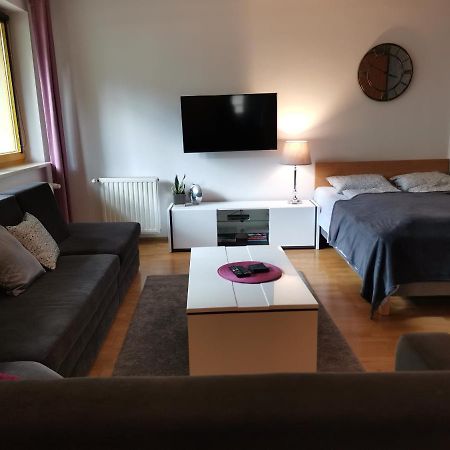 Dom Przy Plazy Apartment Дзивновек Екстериор снимка