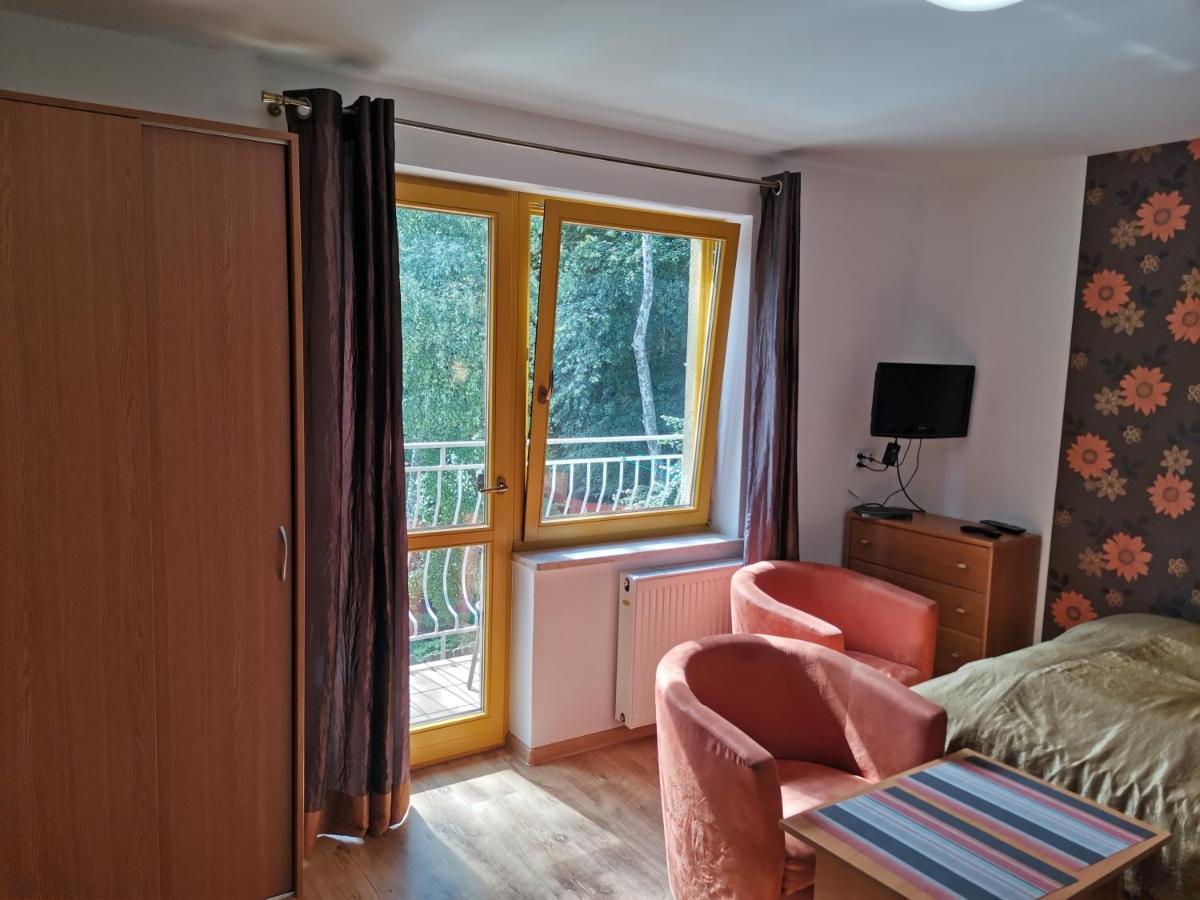 Dom Przy Plazy Apartment Дзивновек Екстериор снимка