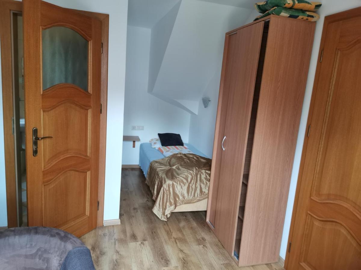 Dom Przy Plazy Apartment Дзивновек Екстериор снимка