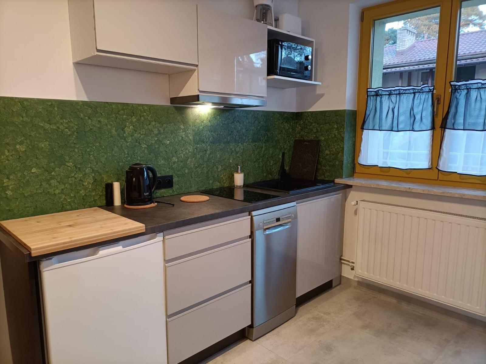 Dom Przy Plazy Apartment Дзивновек Екстериор снимка