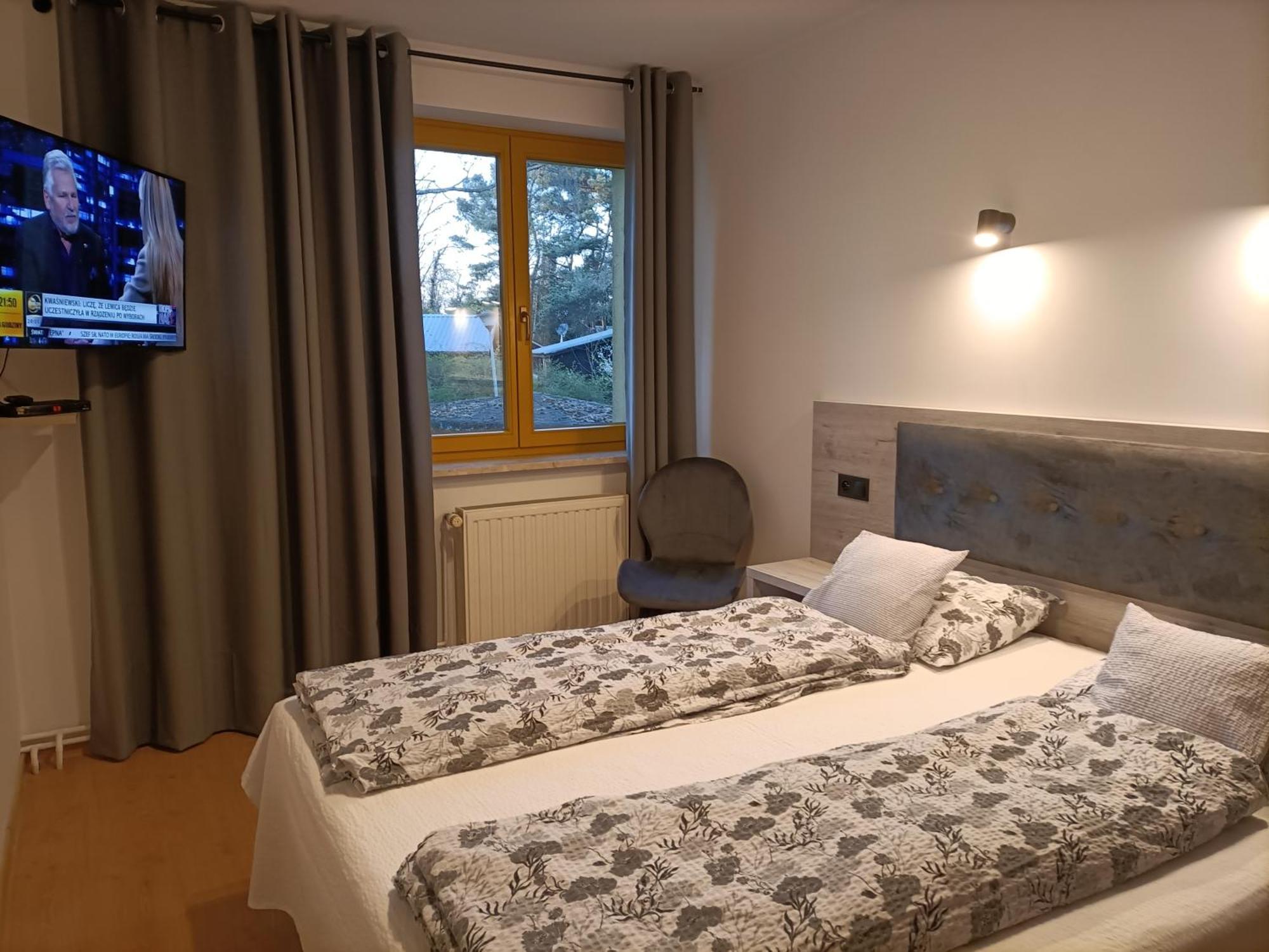 Dom Przy Plazy Apartment Дзивновек Екстериор снимка