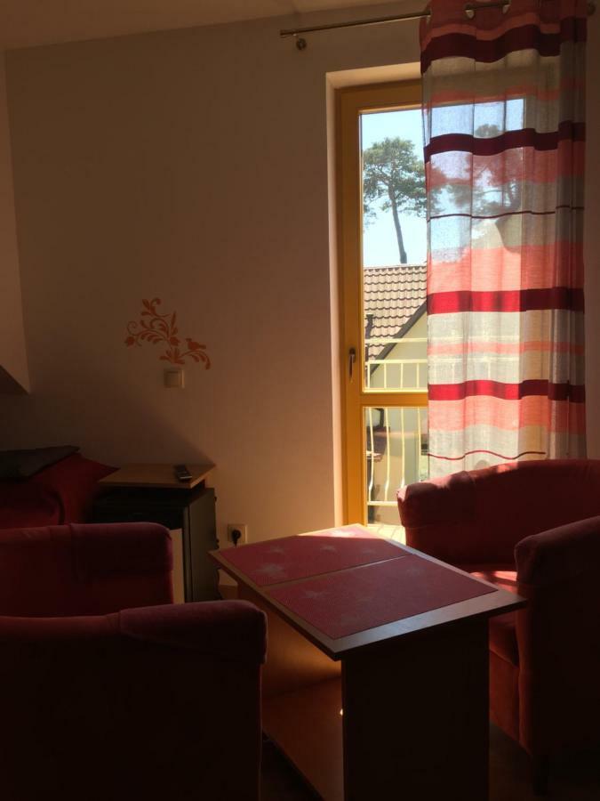 Dom Przy Plazy Apartment Дзивновек Екстериор снимка